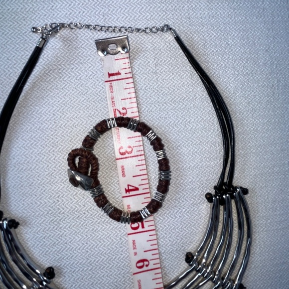 Bundle of necklace and bracelet. - Picture 4 of 6